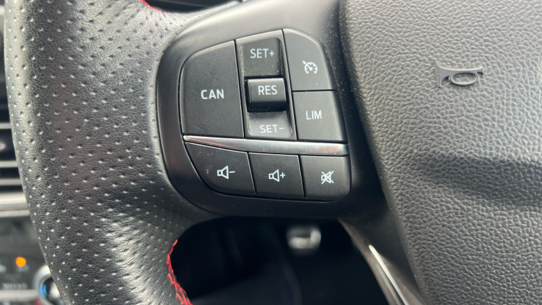 Ford Focus 1.0 EcoBoost Hybrid mHEV 125 ST-Line X Edition 5dr Petrol Hatchback